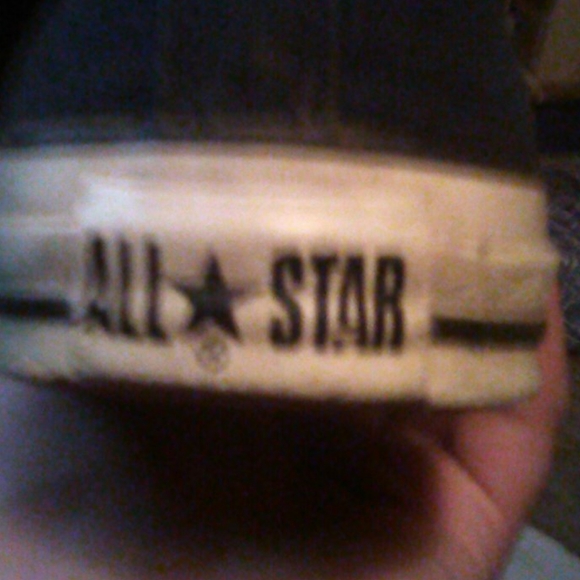 Converse - Picture 4 of 4